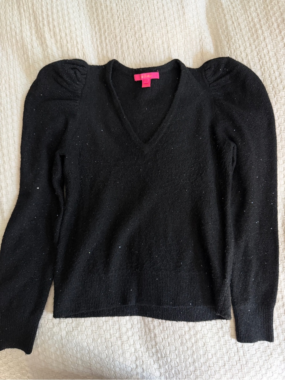 Lilly Pulitzer Black V-Neck Puff Shoulder Sweater with tiny sequins Sm